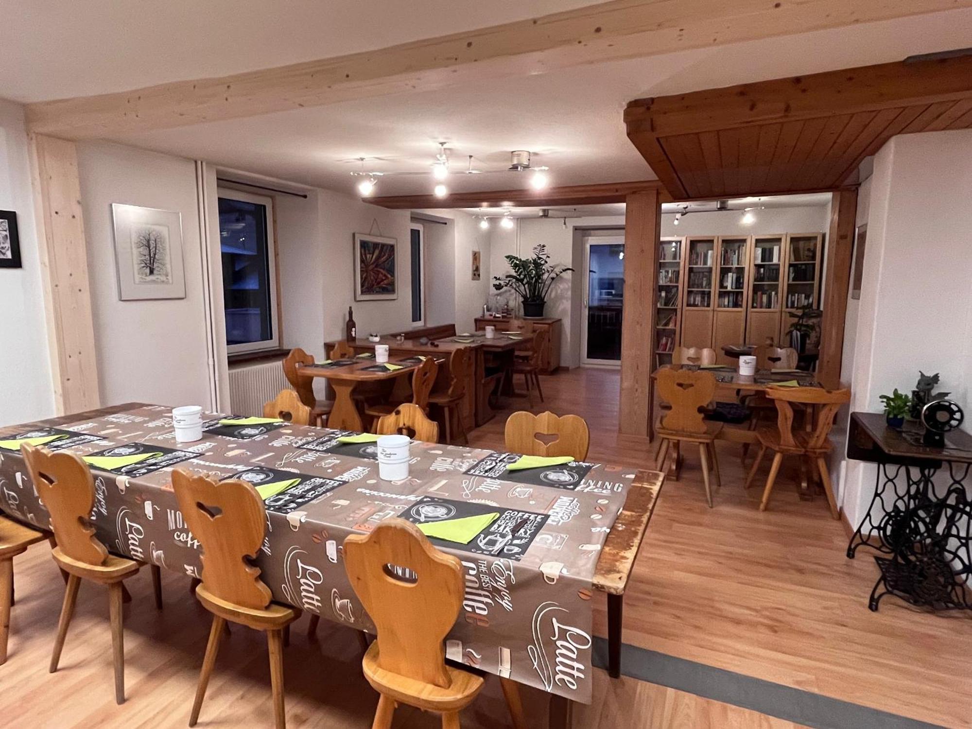 Jenaz Chrona Bed & Breakfast מראה חיצוני תמונה